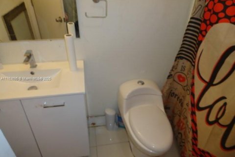Купить виллу или дом в Майами, Флорида 4 спальни, 136.94м2, № 1868333 - фото 21