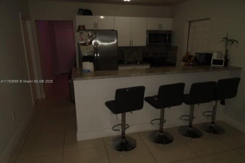 Купить виллу или дом в Майами, Флорида 4 спальни, 136.94м2, № 1868333 - фото 7