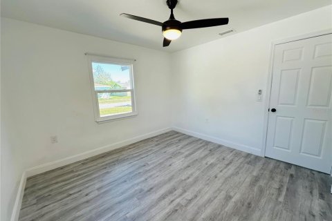 Casa en alquiler en Clearwater, Florida, 3 dormitorios, 138.42 m2 № 1906198 - foto 17