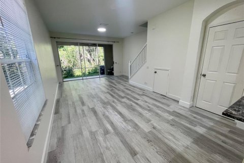 Townhouse in Palm Harbor, Florida 2 bedrooms, 153.94 sq.m. № 1835743 - photo 10