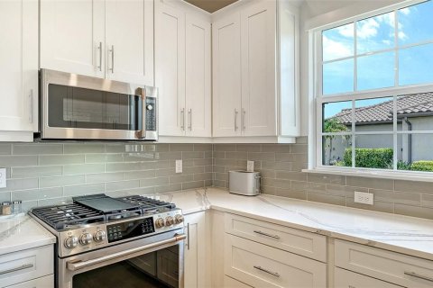 Villa ou maison à vendre à Bradenton, Floride: 2 chambres, 144.74 m2 № 2395711 - photo 9