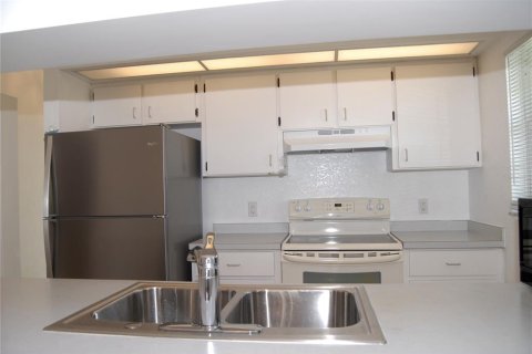 Copropriété à louer à Punta Gorda, Floride: 3 chambres, 117.52 m2 № 2404850 - photo 8