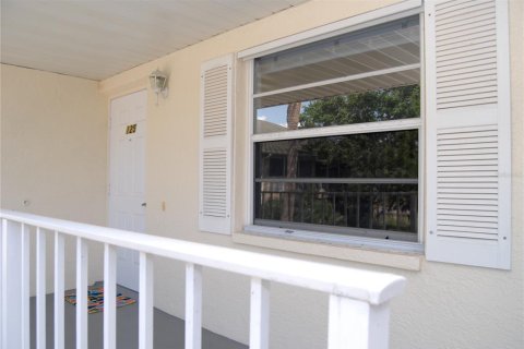 Copropriété à louer à Punta Gorda, Floride: 3 chambres, 117.52 m2 № 2404850 - photo 24