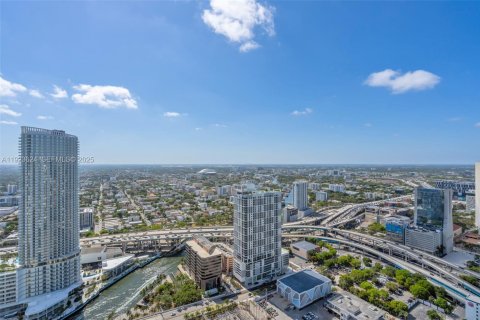 Copropriété à vendre à Miami, Floride: 3 chambres, 212.65 m2 № 1977478 - photo 4