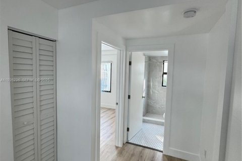 Appartement à louer à Miami, Floride: 1 chambre, 92.9 m2 № 1986403 - photo 9