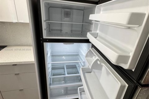 Appartement à louer à Miami, Floride: 1 chambre, 92.9 m2 № 1986403 - photo 6