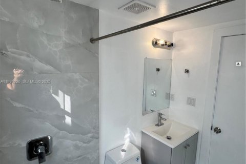 Appartement à louer à Miami, Floride: 1 chambre, 92.9 m2 № 1986403 - photo 11