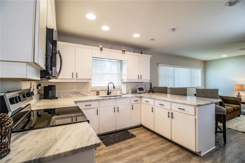 Condominio en venta en Lakeland, Florida, 4 dormitorios, 227.05 m2 № 1307596 - foto 30