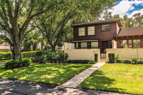 Condominio en venta en Lakeland, Florida, 4 dormitorios, 227.05 m2 № 1307596 - foto 4