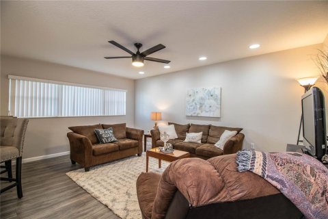 Condominio en venta en Lakeland, Florida, 4 dormitorios, 227.05 m2 № 1307596 - foto 28