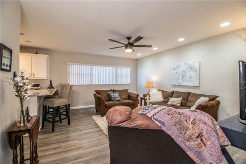 Condominio en venta en Lakeland, Florida, 4 dormitorios, 227.05 m2 № 1307596 - foto 29