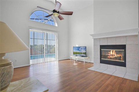 House in Orlando, Florida 3 bedrooms, 171.96 sq.m. № 1631744 - photo 14