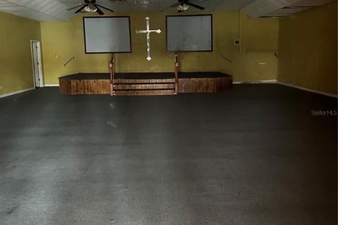 Immobilier commercial à louer à Tampa, Floride: 371.61 m2 № 2092246 - photo 3