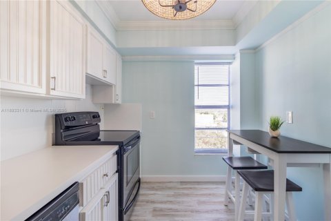 Copropriété à vendre à Miami Beach, Floride: 2 chambres, 81.57 m2 № 1945263 - photo 3