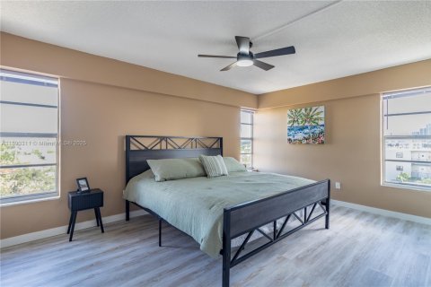 Copropriété à vendre à Miami Beach, Floride: 2 chambres, 81.57 m2 № 1945263 - photo 4