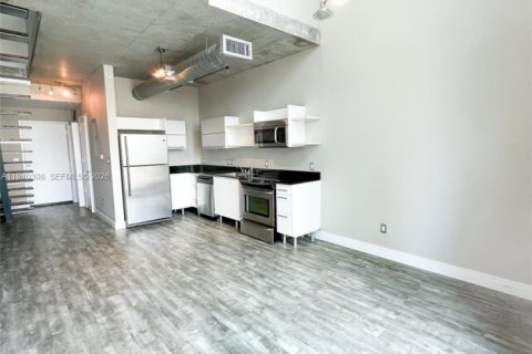 Copropriété à louer à Miami, Floride: 73.86 m2 № 1998288 - photo 9