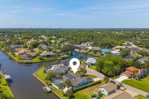 Villa ou maison à vendre à Palm Coast, Floride: 3 chambres, 223.99 m2 № 2344864 - photo 2