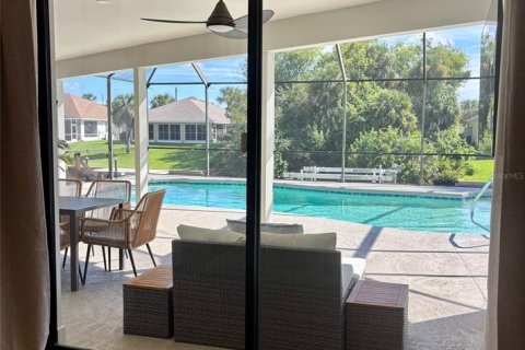 Villa ou maison à vendre à Palm Coast, Floride: 3 chambres, 223.99 m2 № 2344864 - photo 8