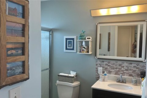 Copropriété à vendre à Bradenton, Floride: 2 chambres, 69.12 m2 № 1902132 - photo 21