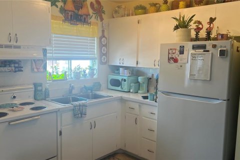Copropriété à vendre à Bradenton, Floride: 2 chambres, 69.12 m2 № 1902132 - photo 4