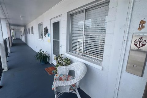 Copropriété à vendre à Bradenton, Floride: 2 chambres, 69.12 m2 № 1902132 - photo 2