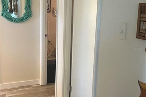Copropriété à vendre à Bradenton, Floride: 2 chambres, 69.12 m2 № 1902132 - photo 23