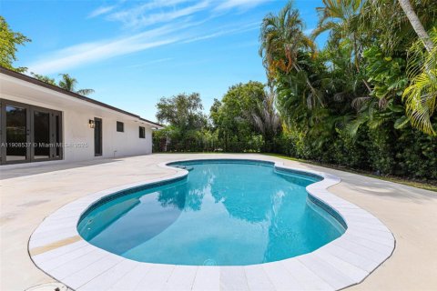 Casa en venta en Coral Gables, Florida, 3 dormitorios, 183.39 m2 № 1966193 - foto 23