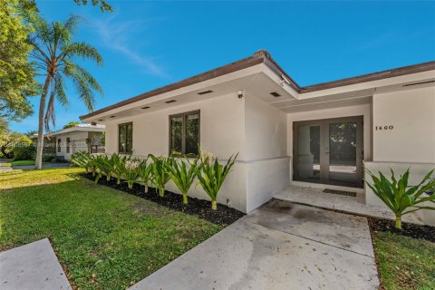 Casa en venta en Coral Gables, Florida, 3 dormitorios, 183.39 m2 № 1966193 - foto 7