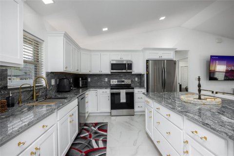 Villa ou maison à vendre à Ocala, Floride: 3 chambres, 148.36 m2 № 2141476 - photo 22