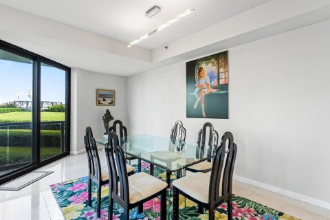 Condo in Palm Beach, Florida, 3 bedrooms  № 2158427 - photo 5