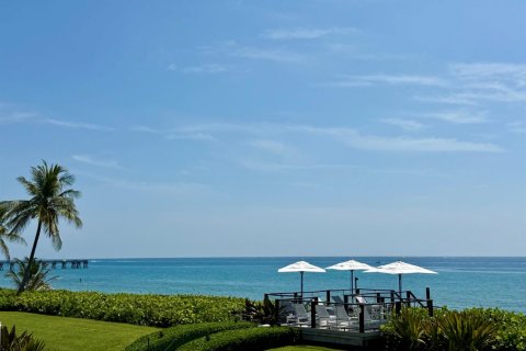 Condo in Palm Beach, Florida, 3 bedrooms  № 2158427 - photo 27