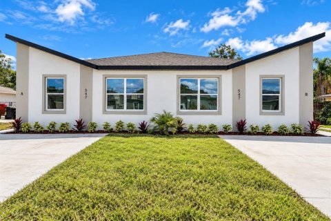 Apartment in Poinciana, Florida 3 bedrooms, 125.42 sq.m. № 2383319