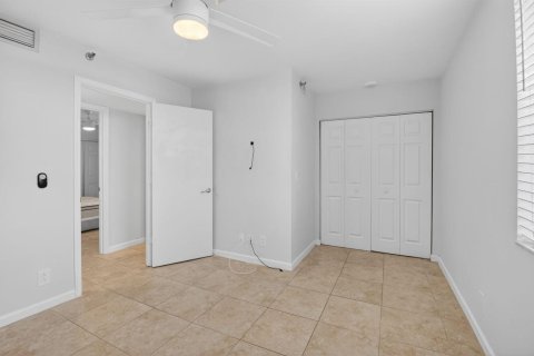 Condo in Boca Raton, Florida, 3 bedrooms  № 2088046 - photo 21