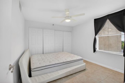 Condo in Boca Raton, Florida, 3 bedrooms  № 2088046 - photo 19
