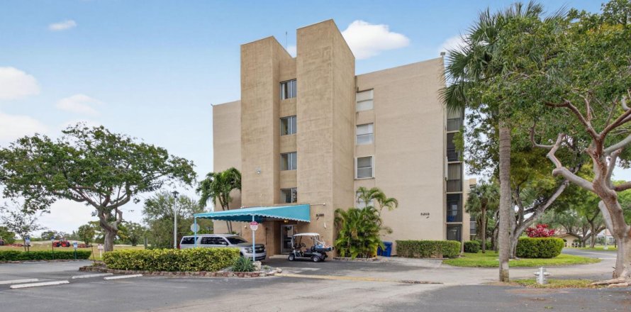 Condo in Boca Raton, Florida, 3 bedrooms  № 2088046