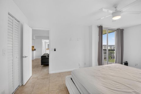 Condo in Boca Raton, Florida, 3 bedrooms  № 2088046 - photo 15