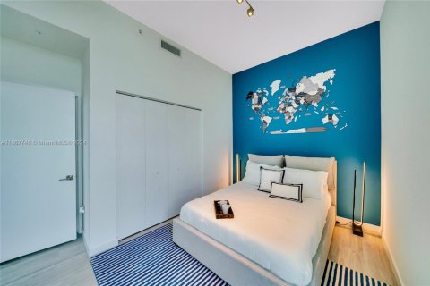 Снять в аренду виллу или дом в Холливуд, Флорида 2 спальни, 94.67м2, № 1977921 - фото 29