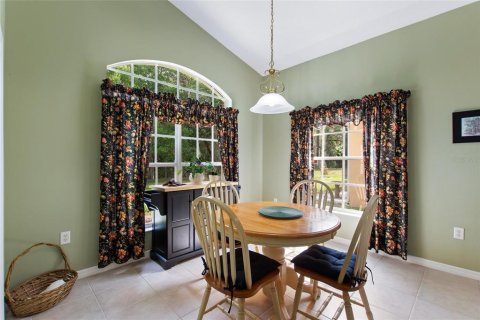 House in Davenport, Florida 2 bedrooms, 166.95 sq.m. № 2093283 - photo 23