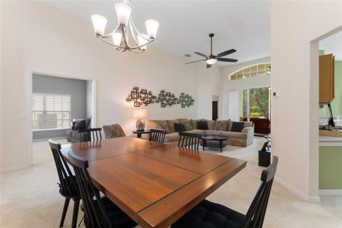House in Davenport, Florida 2 bedrooms, 166.95 sq.m. № 2093283 - photo 15