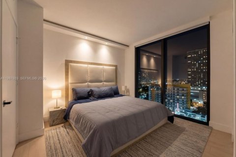 Купить кондоминиум в Майами, Флорида 2 спальни, 121.79м2, № 2048904 - фото 15