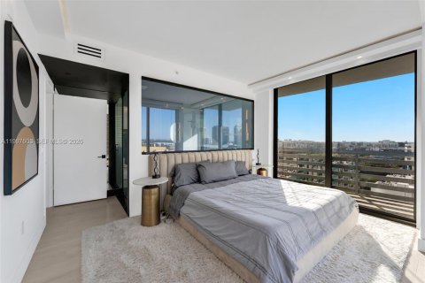 Купить кондоминиум в Майами, Флорида 2 спальни, 121.79м2, № 2048904 - фото 21