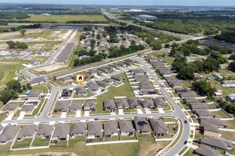 House in Polk City, Florida 4 bedrooms, 183.76 sq.m. № 2092756 - photo 8