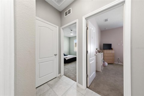 House in Polk City, Florida 4 bedrooms, 183.76 sq.m. № 2092756 - photo 24