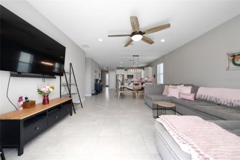 House in Polk City, Florida 4 bedrooms, 183.76 sq.m. № 2092756 - photo 23