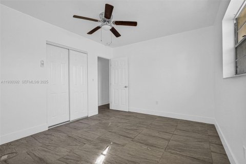 Снять в аренду квартиру в Майами, Флорида 2 спальни, 145.39м2, № 1989187 - фото 22