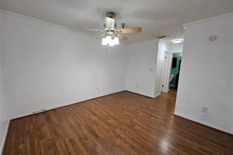 Condo in Saint Petersburg, Florida, 2 bedrooms № 2115536 - photo 14