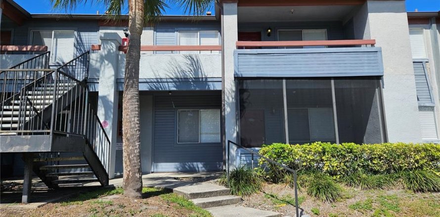 Condo in Saint Petersburg, Florida, 2 bedrooms № 2115536