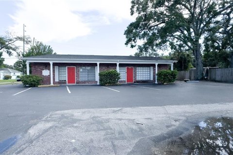 Снять в аренду коммерческую недвижимость в Сент-Питерсберг, Флорида 211.82м2, № 1916878 - фото 1