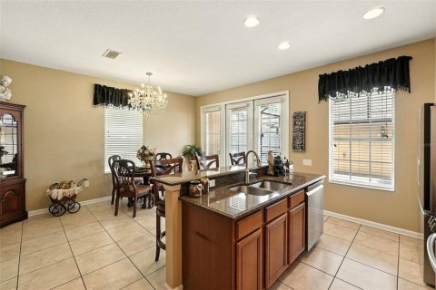 Townhouse in Windermere, Florida 3 bedrooms, 152.73 sq.m. № 1844861 - photo 15