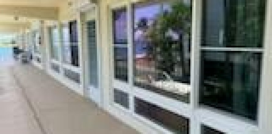 Condominio en Palm Beach Shores, Florida, 1 dormitorio № 1217560